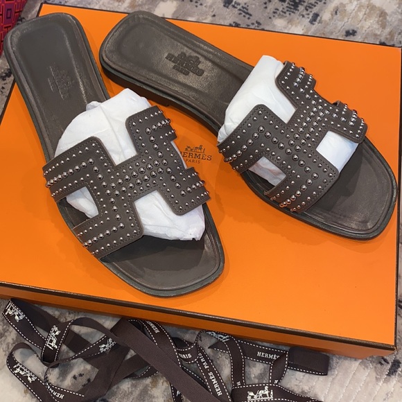 Hermes Shoes - 2X🎉HP🎉AUTHENTIC HERMÈS ORAN SANDALS